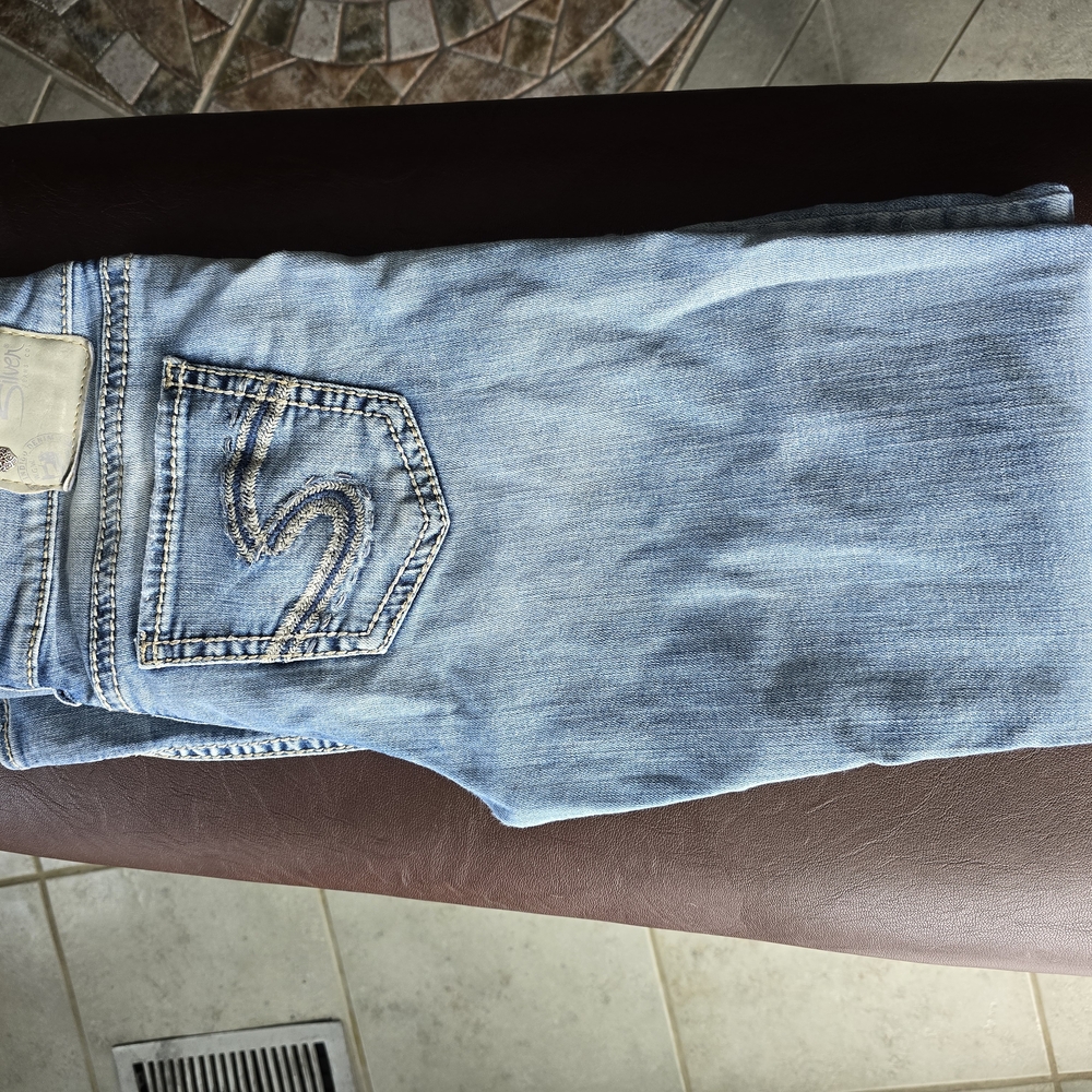Silver Jeans Co. Light Blue Denim Jeans